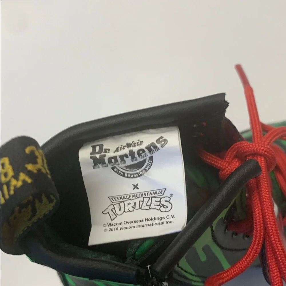 NWT Doc Doctor Martens Teenage Mutant Ninja Turtles Kids/Toddler Boots size 8